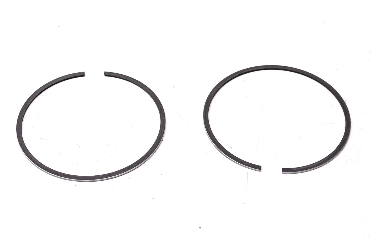 New OEM Yamaha 8V0-11601-00-00 Piston Ring Kit NOS