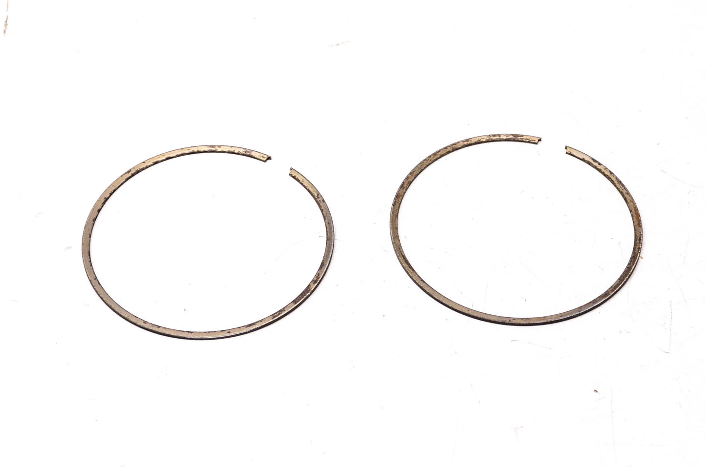 New OEM Yamaha 8U9-11601-00-00 Piston Ring Kit NOS