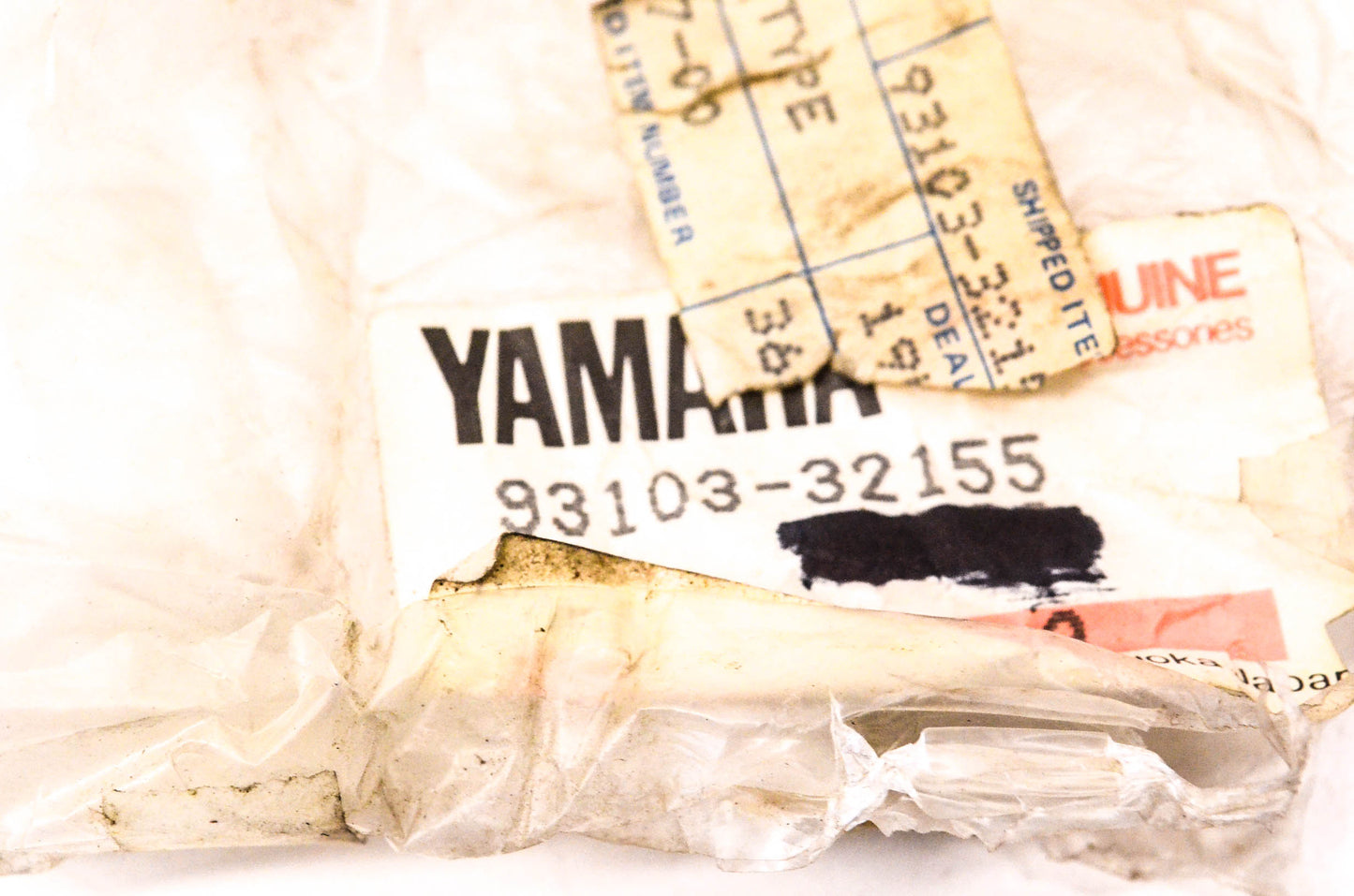 New OEM Yamaha 93103-32155-00 Oil Seal NOS