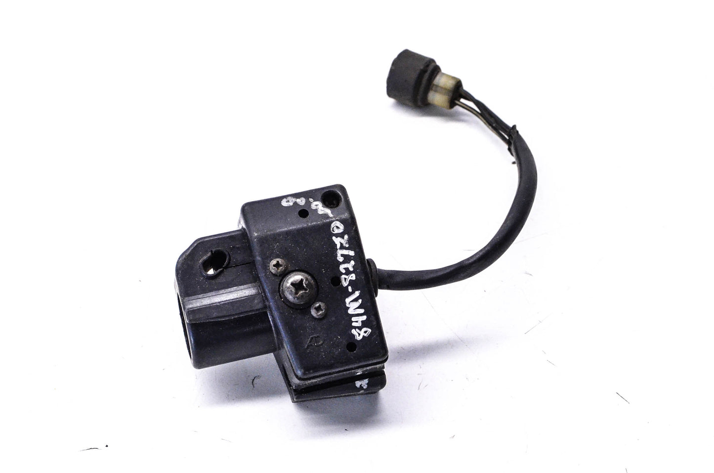 OEM Yamaha 84M-82720-00-00 Lever Holder Assembly