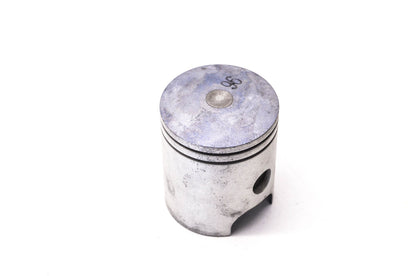 New OEM Yamaha 3M8-11631-01-96 Piston NOS
