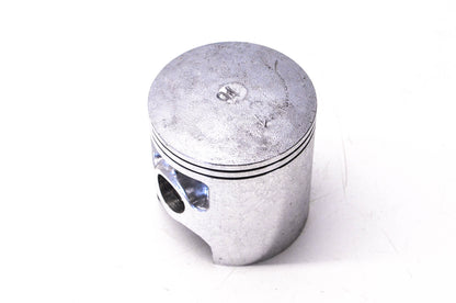 New OEM Yamaha 8H8-11631-00-94 Piston NOS