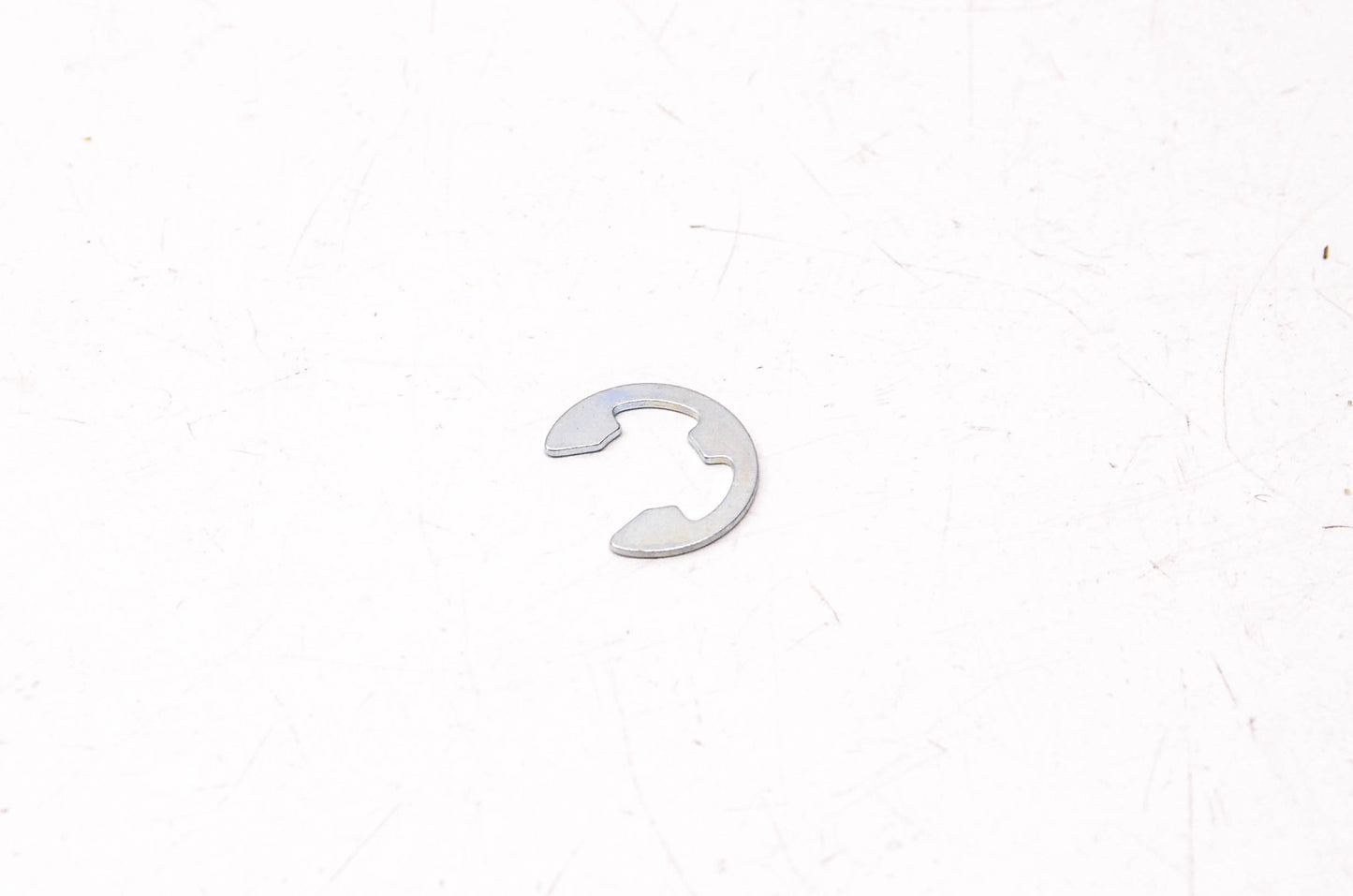 New OEM Yamaha 93430-10016-00 Circlip NOS