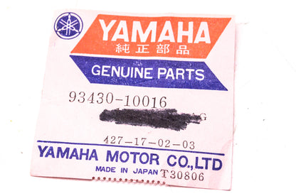New OEM Yamaha 93430-10016-00 Circlip NOS