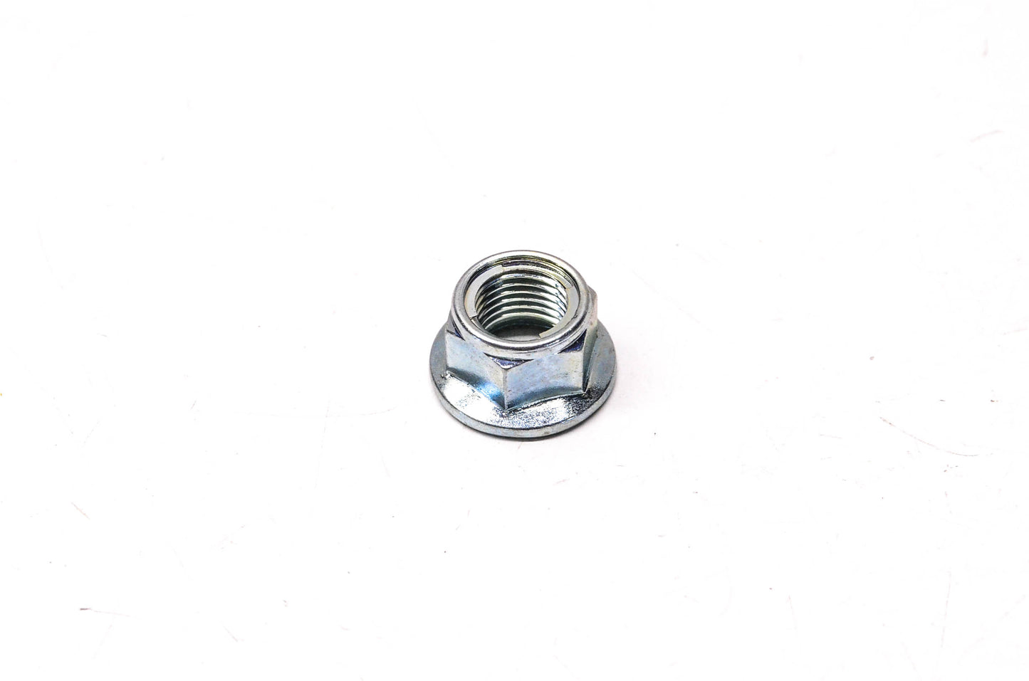 New OEM Yamaha 95601-14200-00 Nut NOS
