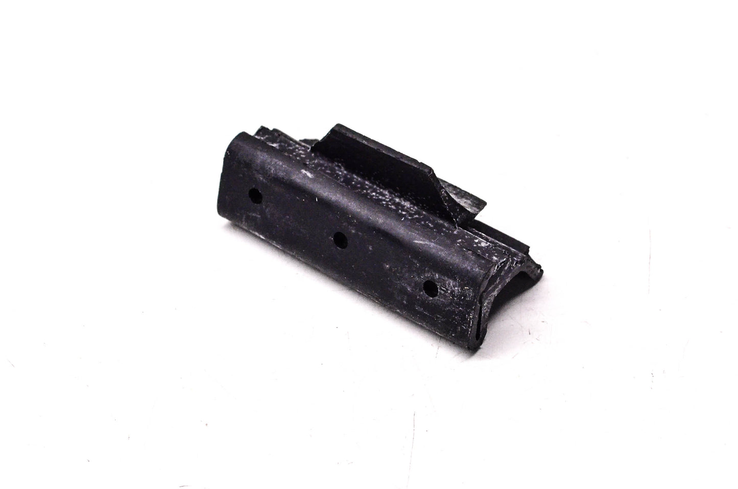 New OEM Yamaha 8H5-77516-00-00 Rubber Bushing NOS