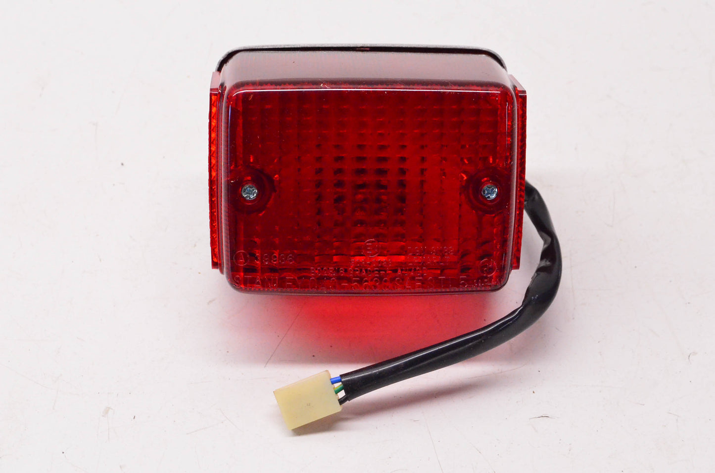 New OEM Yamaha 85G-84710-00-00 Taillight Assembly NOS