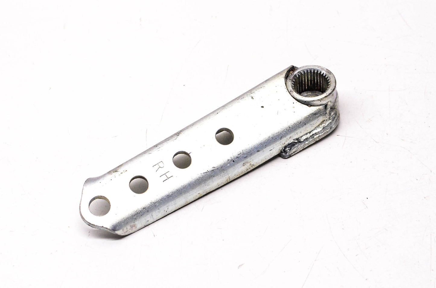 New OEM Yamaha 841-23852-01-00 Steering Arm NOS