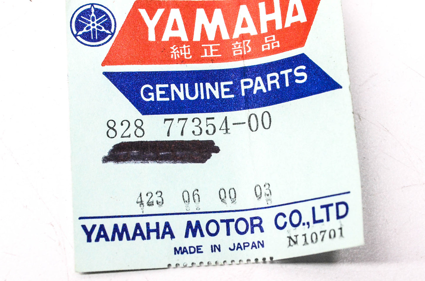 New OEM Yamaha 828-77354-00-00 GP433 Decal NOS