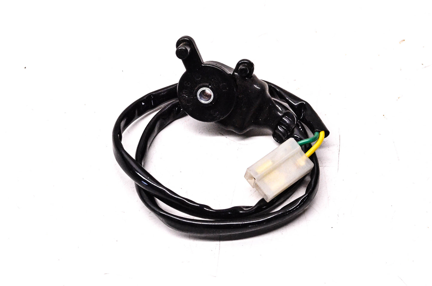 New OEM Yamaha 8E3-82530-00-00 Stop Switch Assembly NOS
