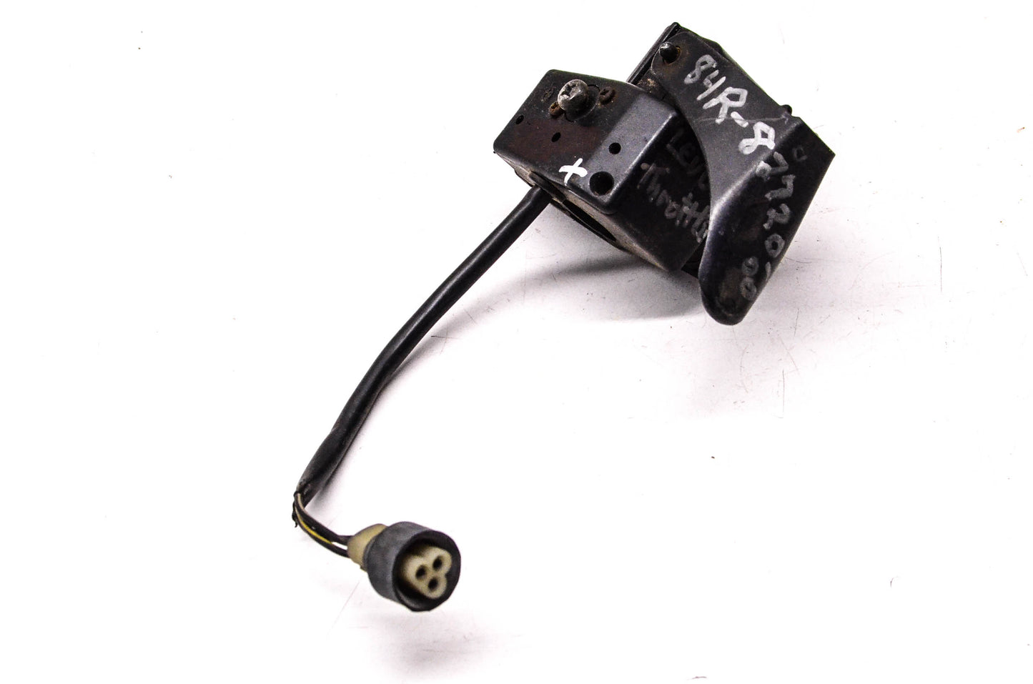 OEM Yamaha 84R-82720-00-00 Throttle Lever Holder