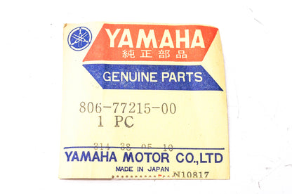 New OEM Yamaha 806-77215-00-00 Shroud Trim NOS