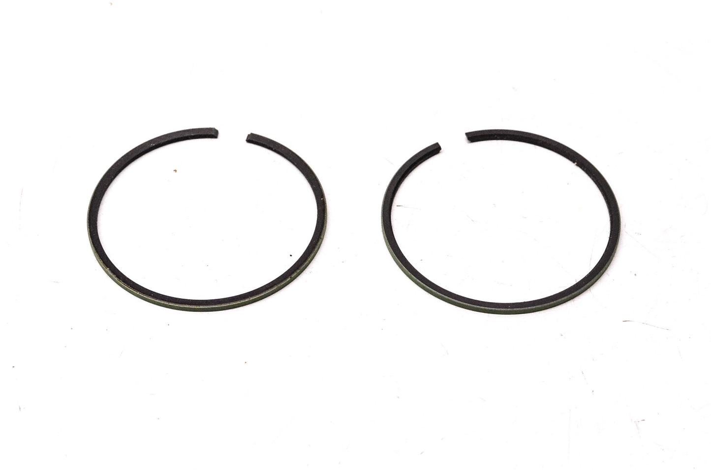 New OEM Yamaha 806-11601-10-00 Piston Ring Kit NOS