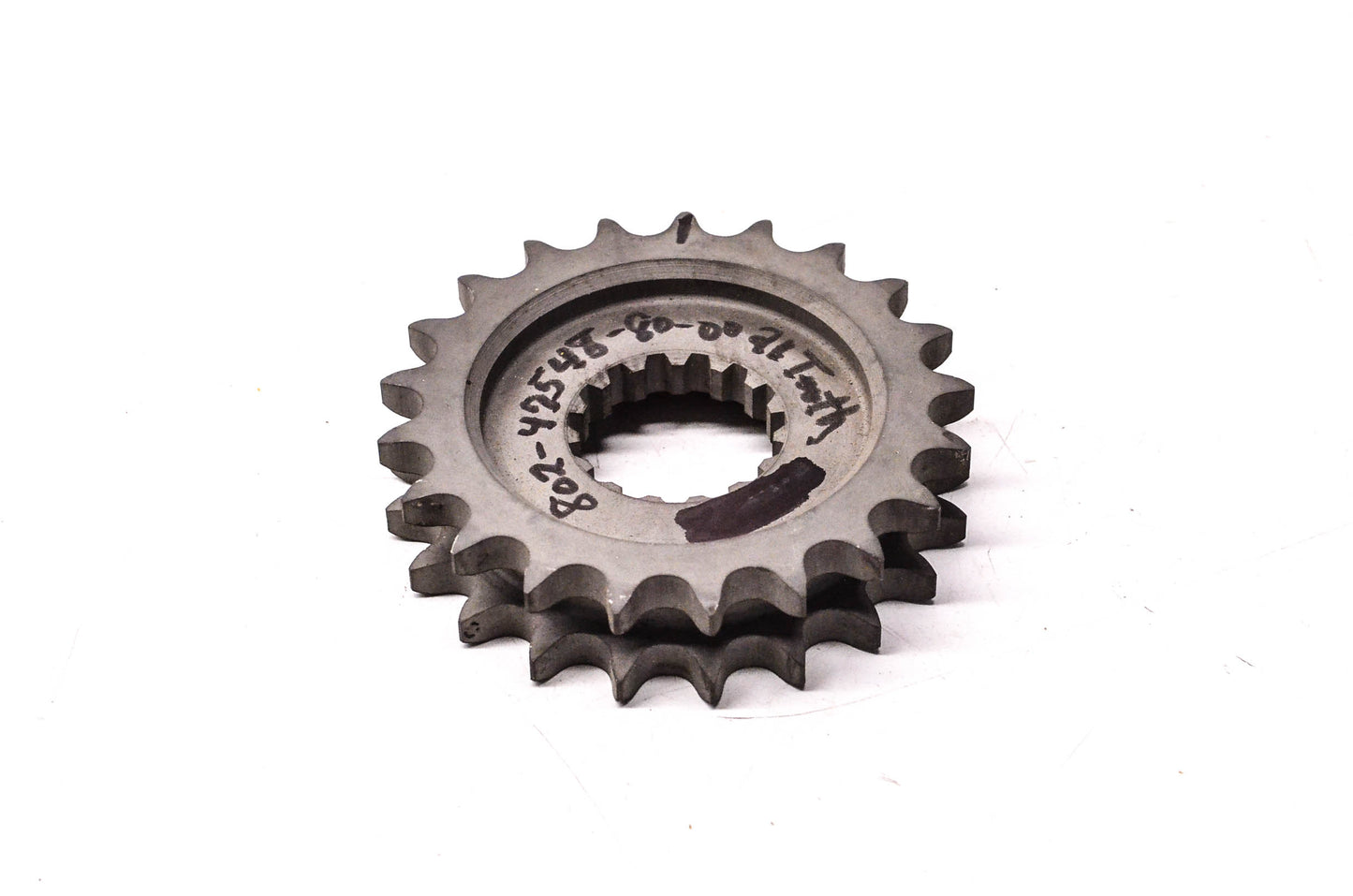 New OEM Yamaha 802-47548-80-00 21 Tooth Sprocket NOS