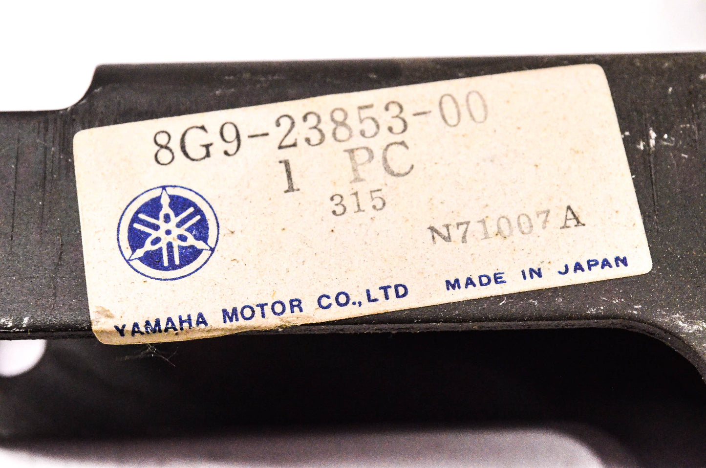 New OEM Yamaha 8G9-23853-00-00 Ski Column NOS