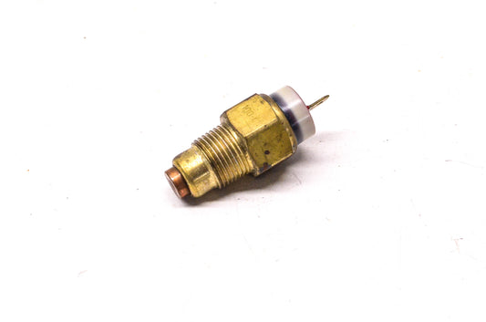 New OEM Yamaha 81E-82560-00-00 Oil Level Switch NOS