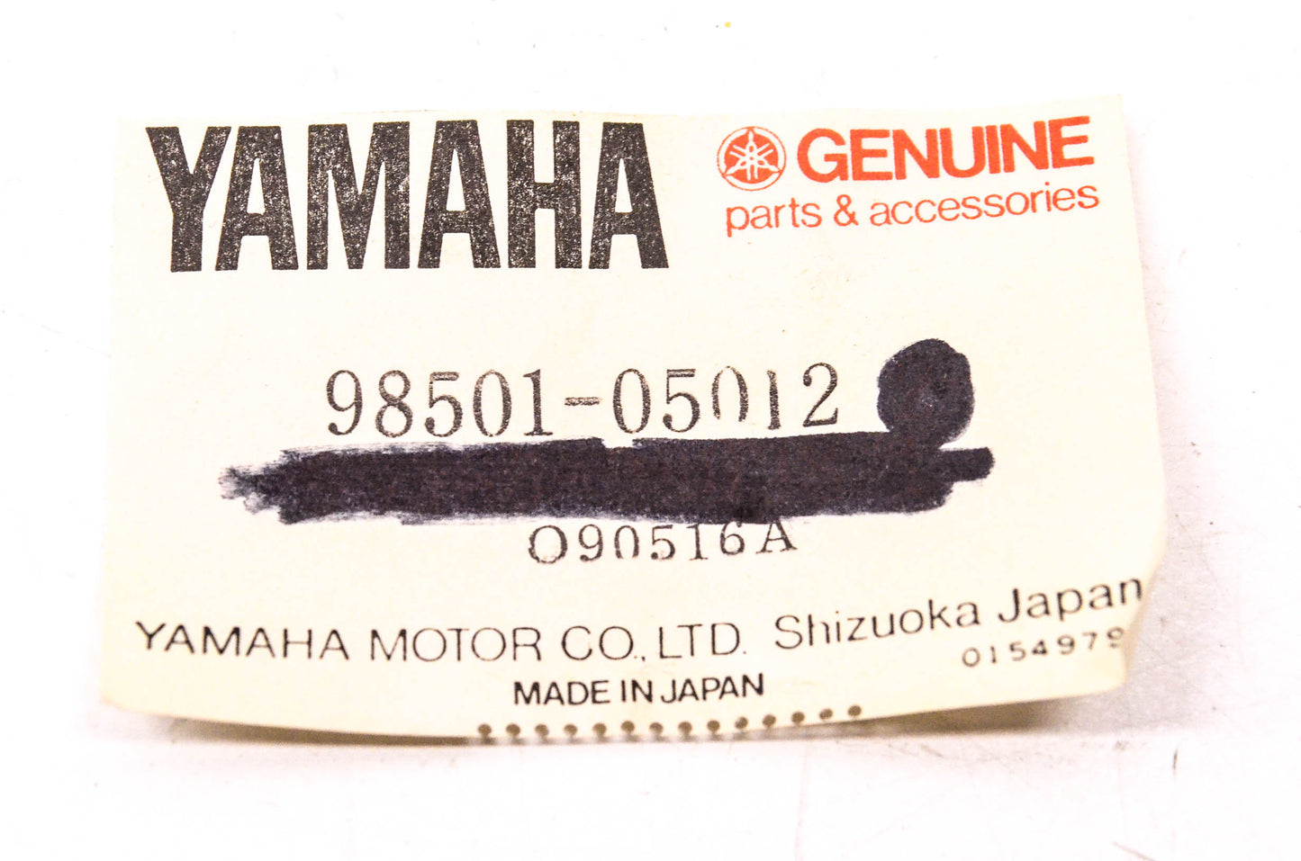 New OEM Yamaha 98501-05012-00 Pan Head Screw Qty 2 NOS