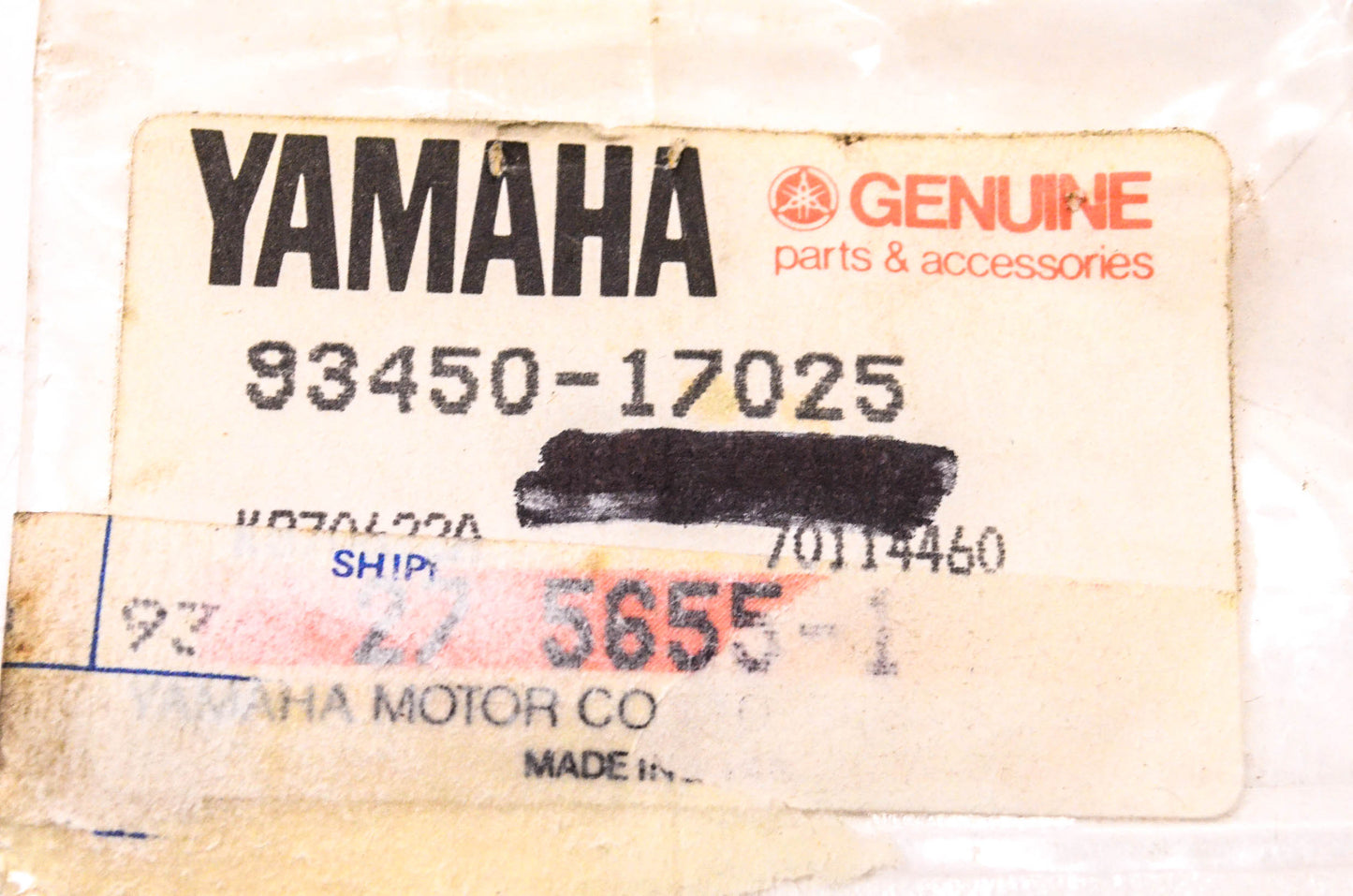 New OEM Yamaha 93450-17025-00 Circlip NOS