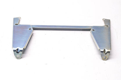 New OEM Yamaha 8G5-83631-00-00 Panel Bracket NOS