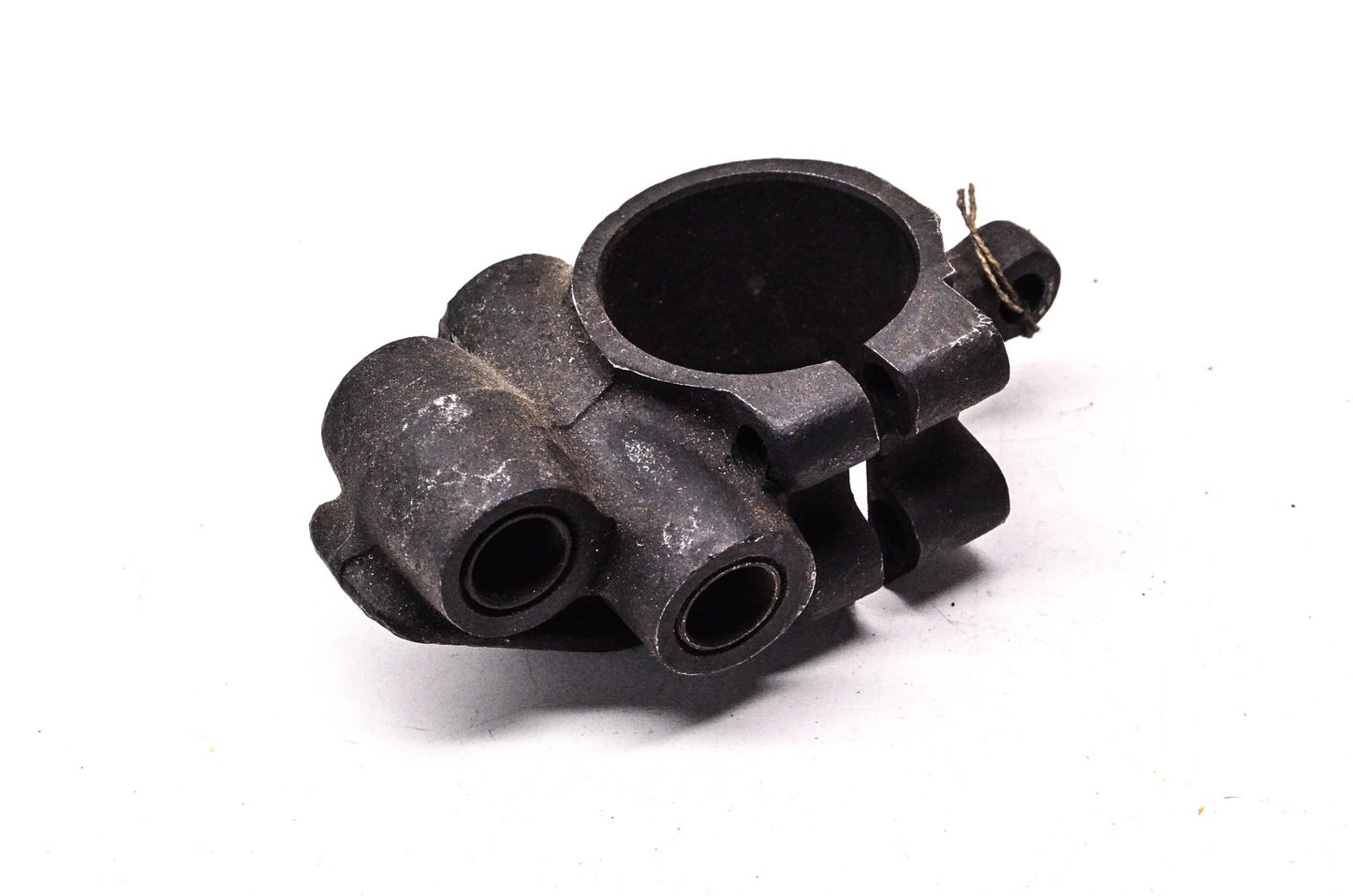 OEM Yamaha 8V0-2377E-01-00 Bracket