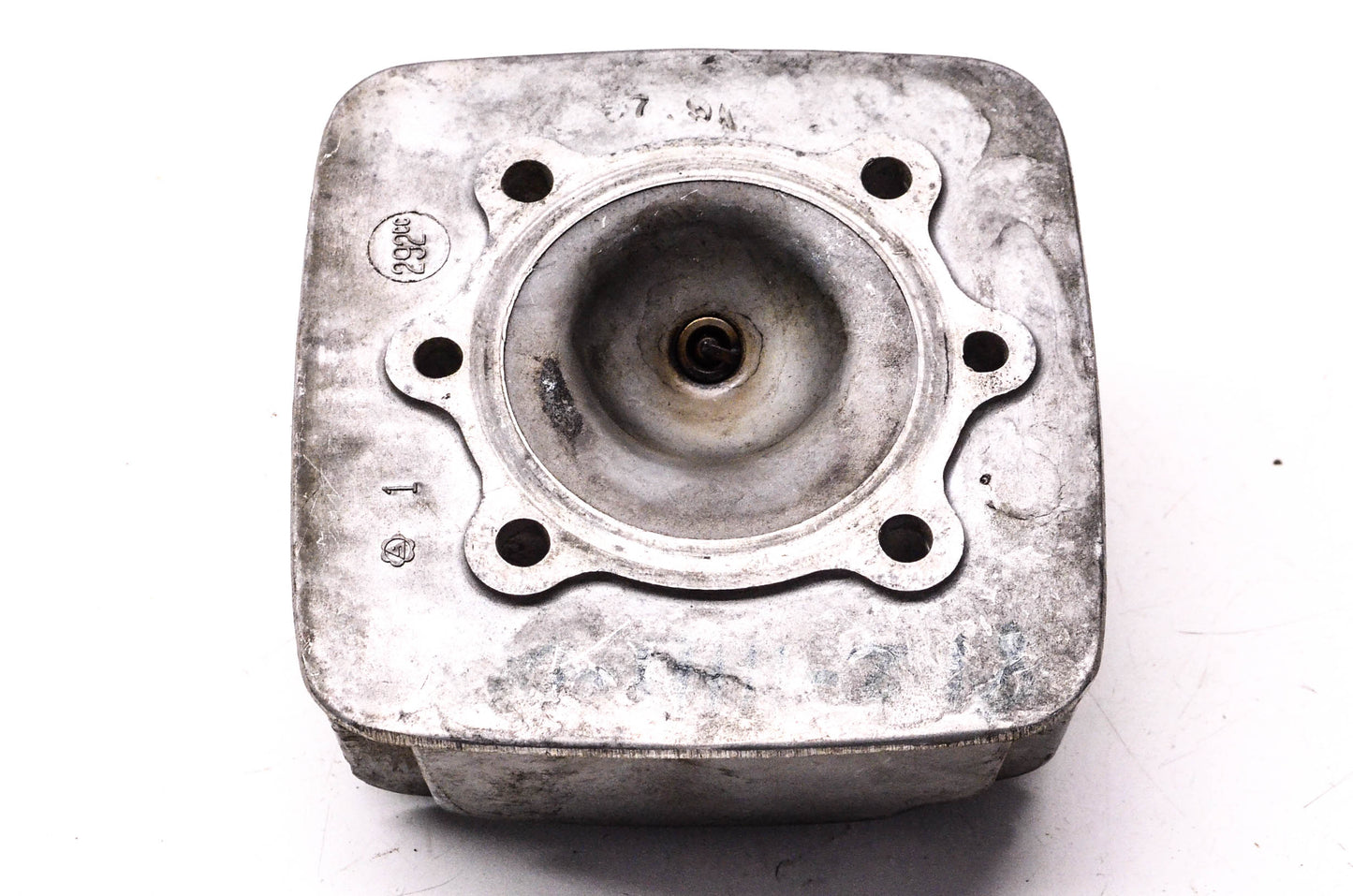 OEM Yamaha 839-11111-00-00 Cylinder Head