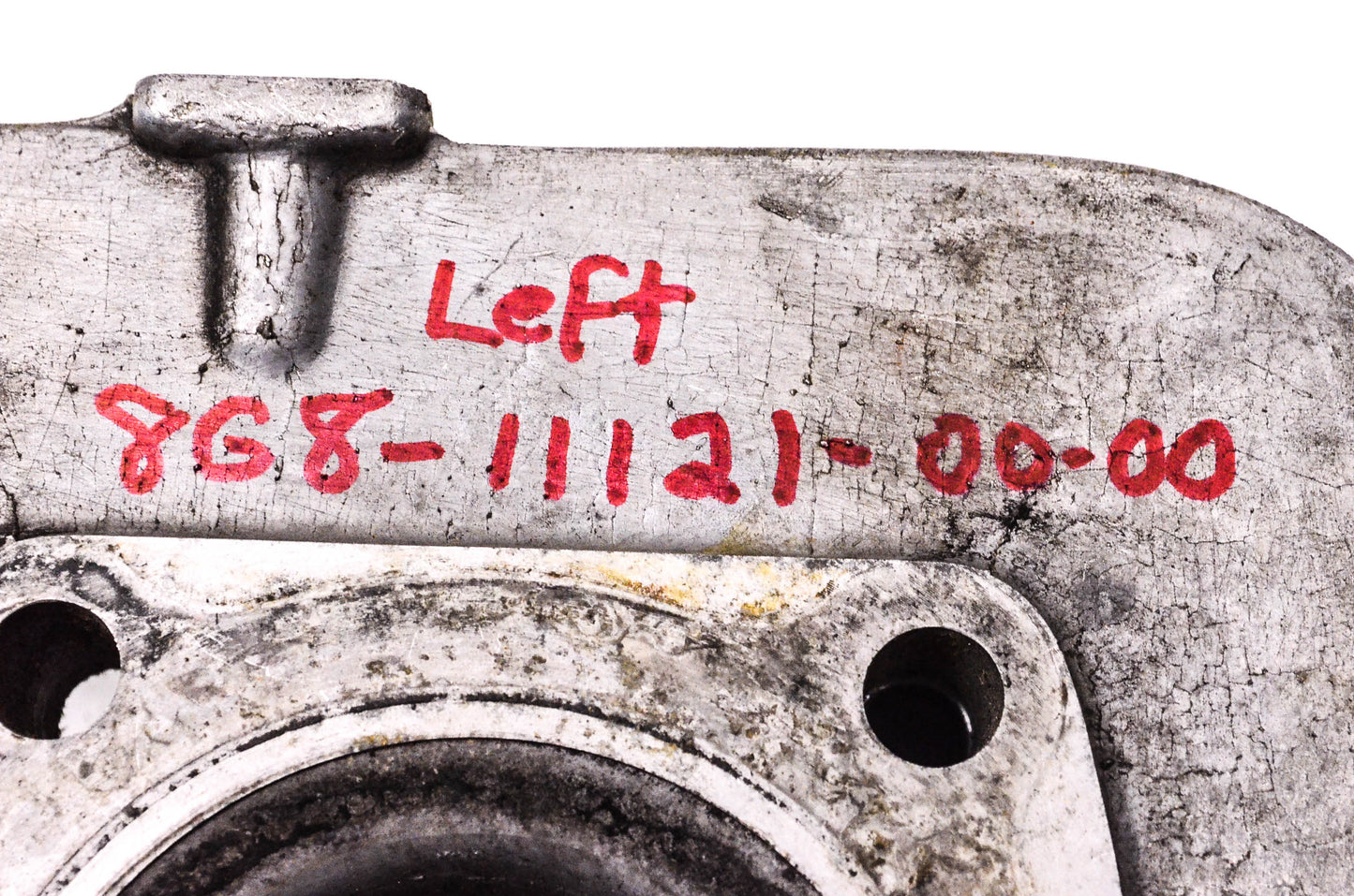 OEM Yamaha 8G8-11121-00-00 Left Cylinder Head