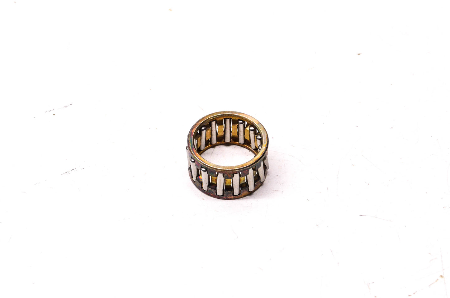 New OEM Yamaha 93310-42434-00 Roller Bearing NOS