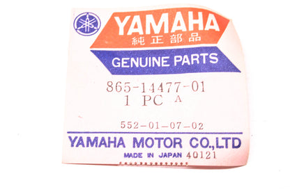 New OEM Yamaha 865-14477-01-00 Plate NOS
