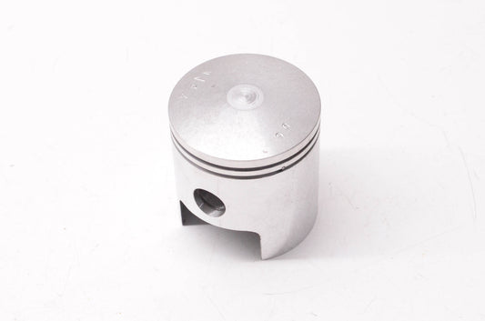 New OEM Yamaha 812-11631-00-96 Piston NOS
