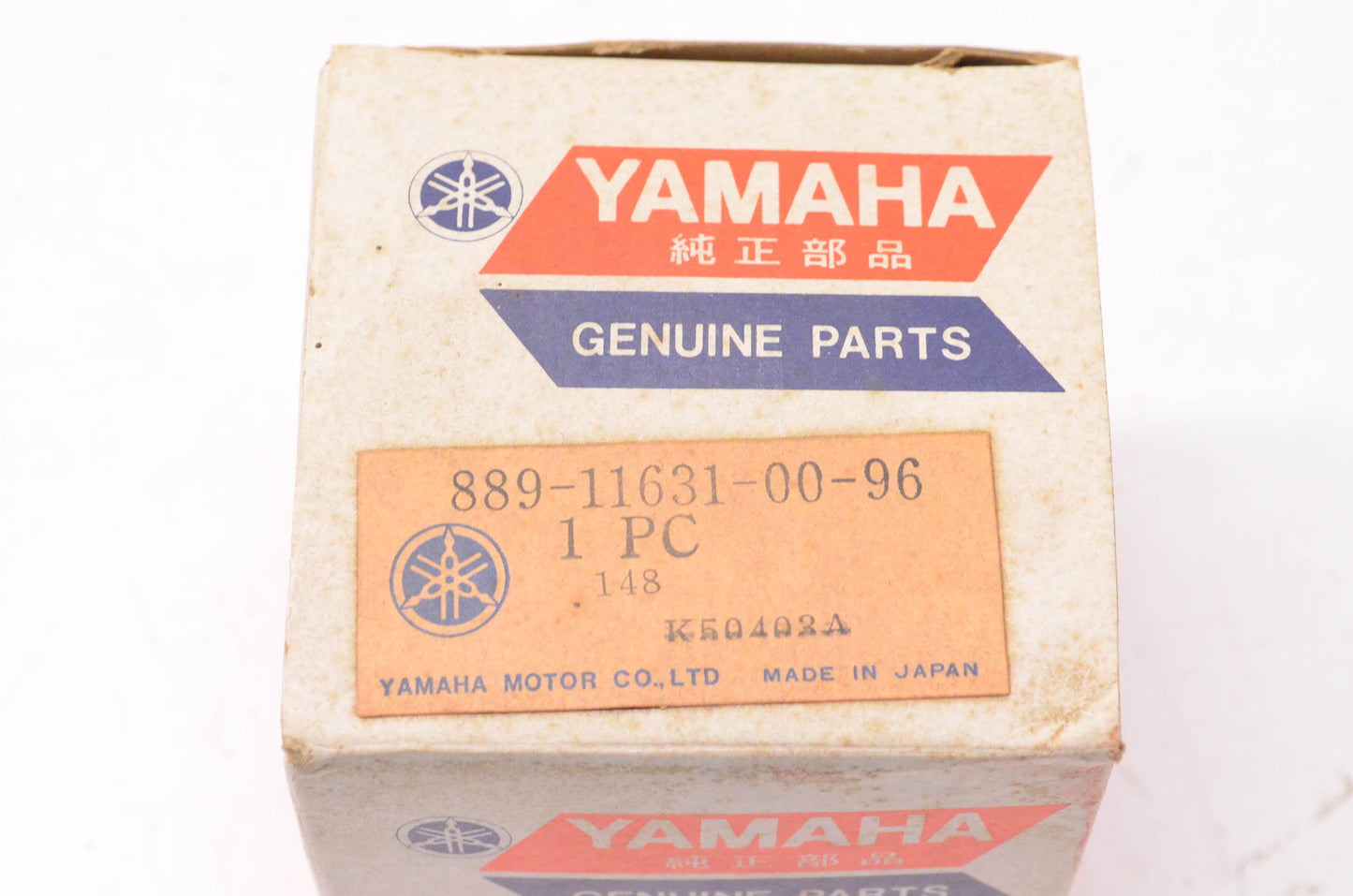 New OEM Yamaha 889-11631-00-96 Piston NOS