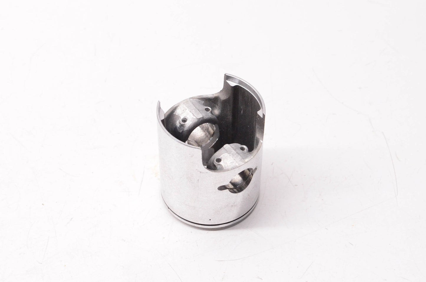 New OEM Yamaha 8A8-11631-00-96 Piston NOS