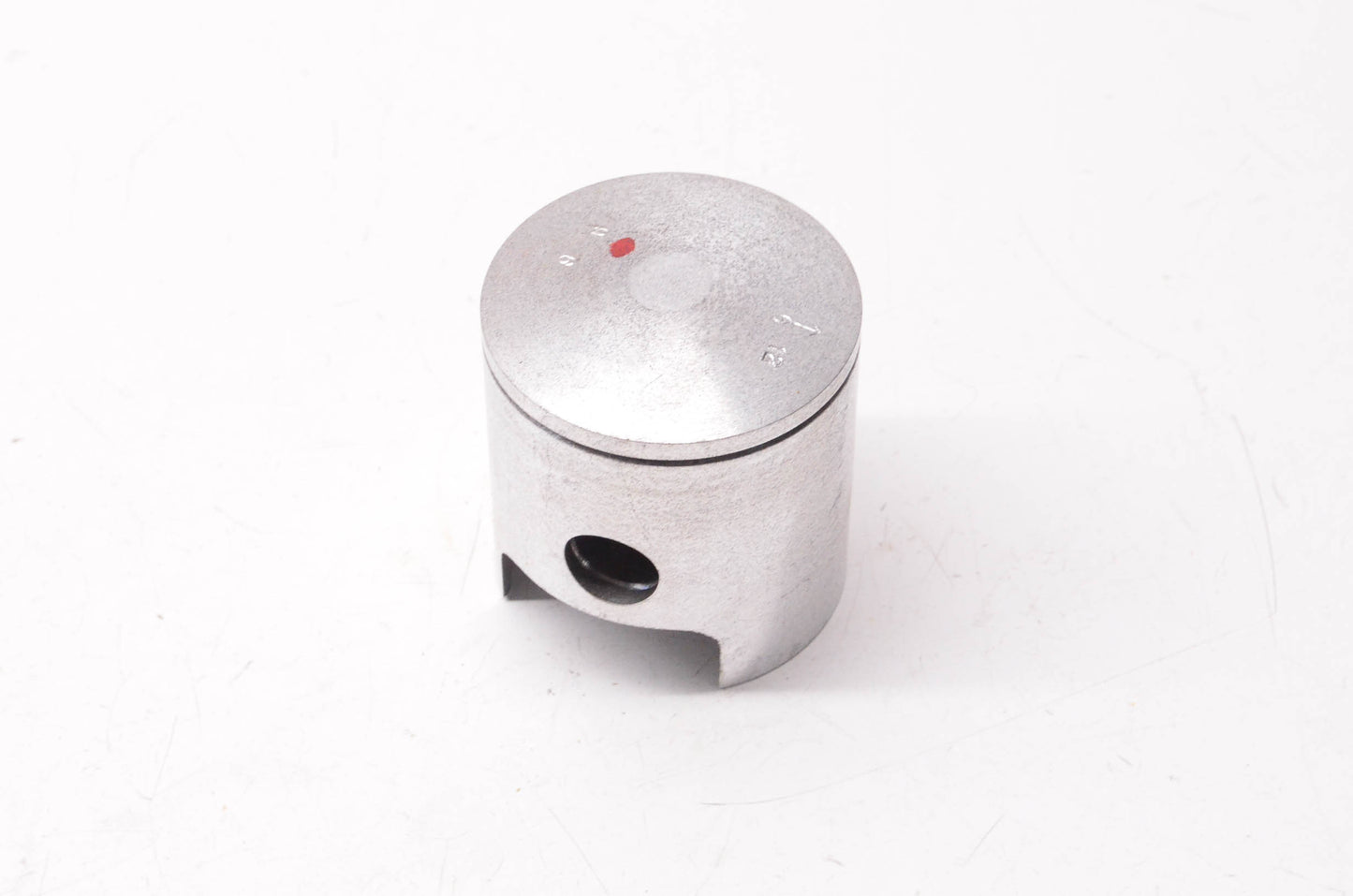 New OEM Yamaha 879-11636-00-00 Piston NOS