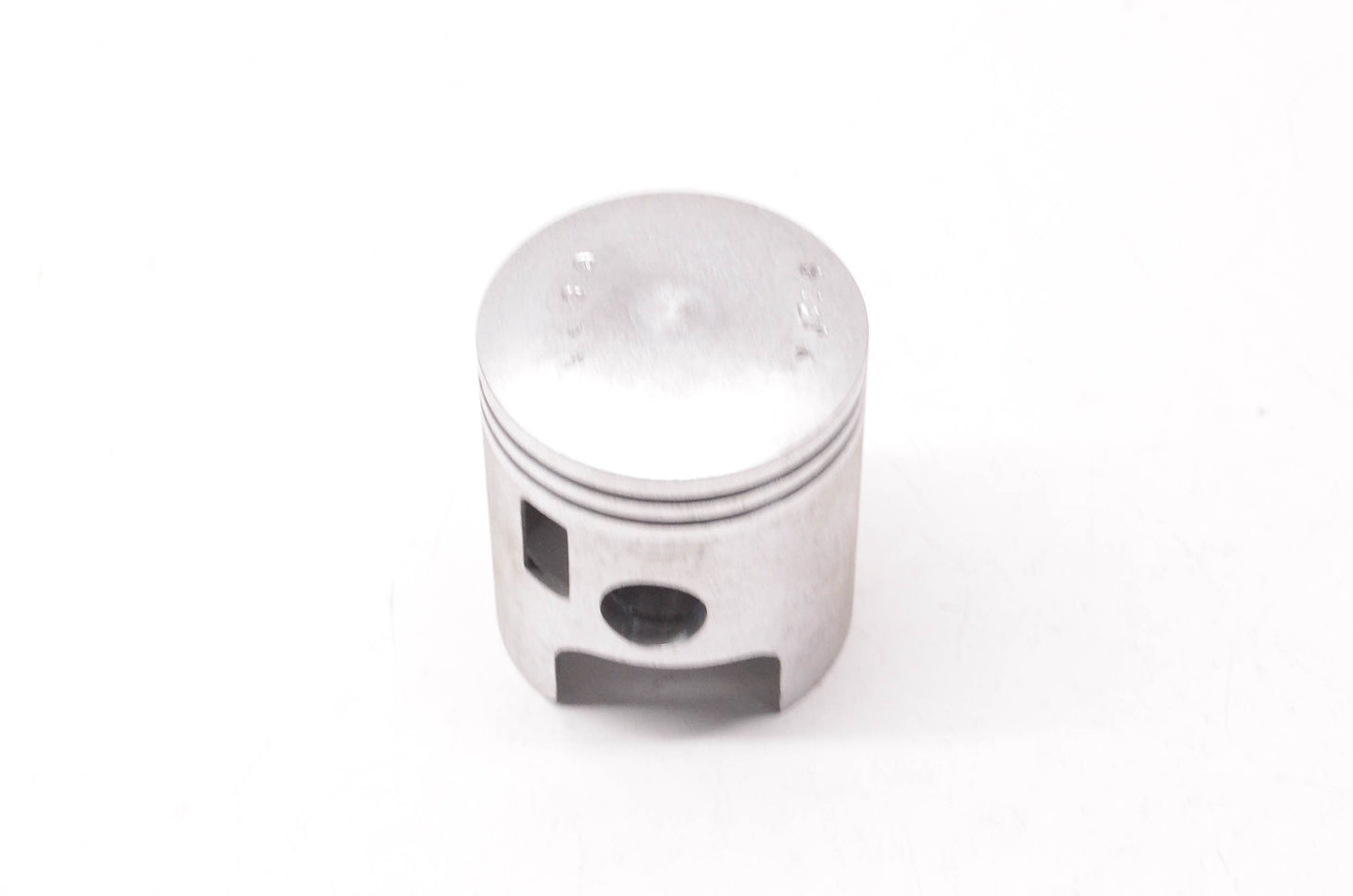 New OEM Yamaha 807-11631-10-00 Piston NOS
