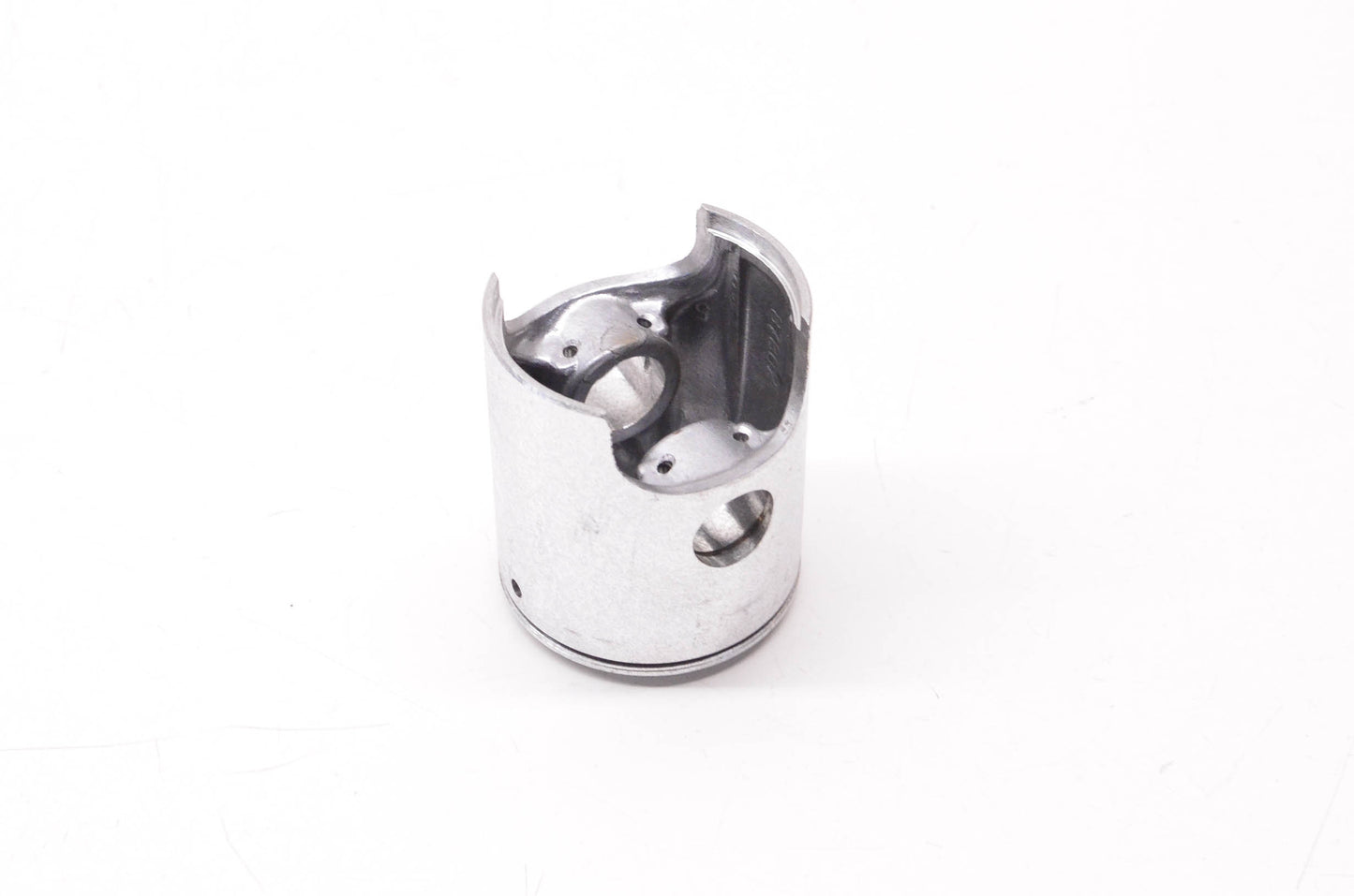 New OEM Yamaha 888-11636-00-00 Piston NOS