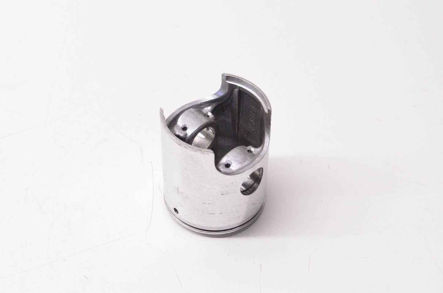 New OEM Yamaha 888-11631-00-00 Piston NOS