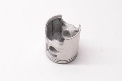 New OEM Yamaha 82M-11631-00-93 Piston NOS