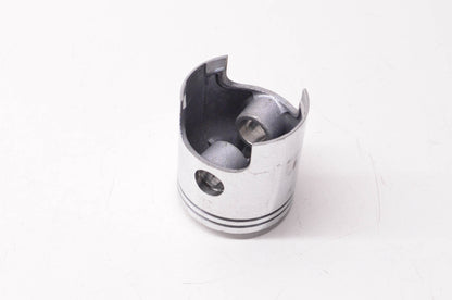New OEM Yamaha 819-11631-00-96 Piston NOS