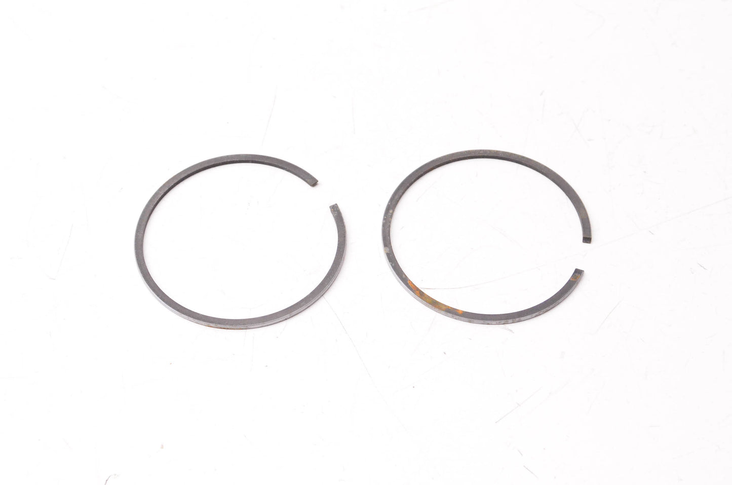 New OEM Yamaha 156-11601-00-00 Piston Ring Kit NOS