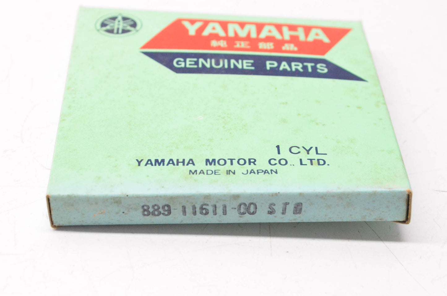 New OEM Yamaha 889-11611-00-00 Piston Ring NOS