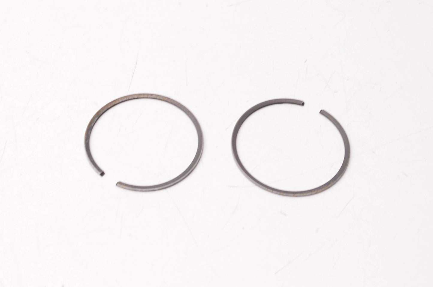 New OEM Yamaha 164-11601-02-00 Piston Ring Kit NOS