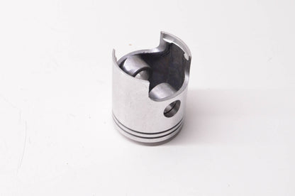 New OEM Yamaha 811-11635-00-00 Piston NOS