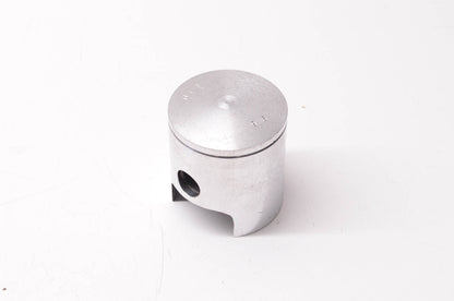 New OEM Yamaha 820-11631-02-96 Piston NOS