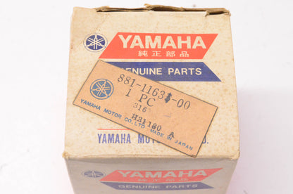 New OEM Yamaha 881-11635-00-00 Piston NOS
