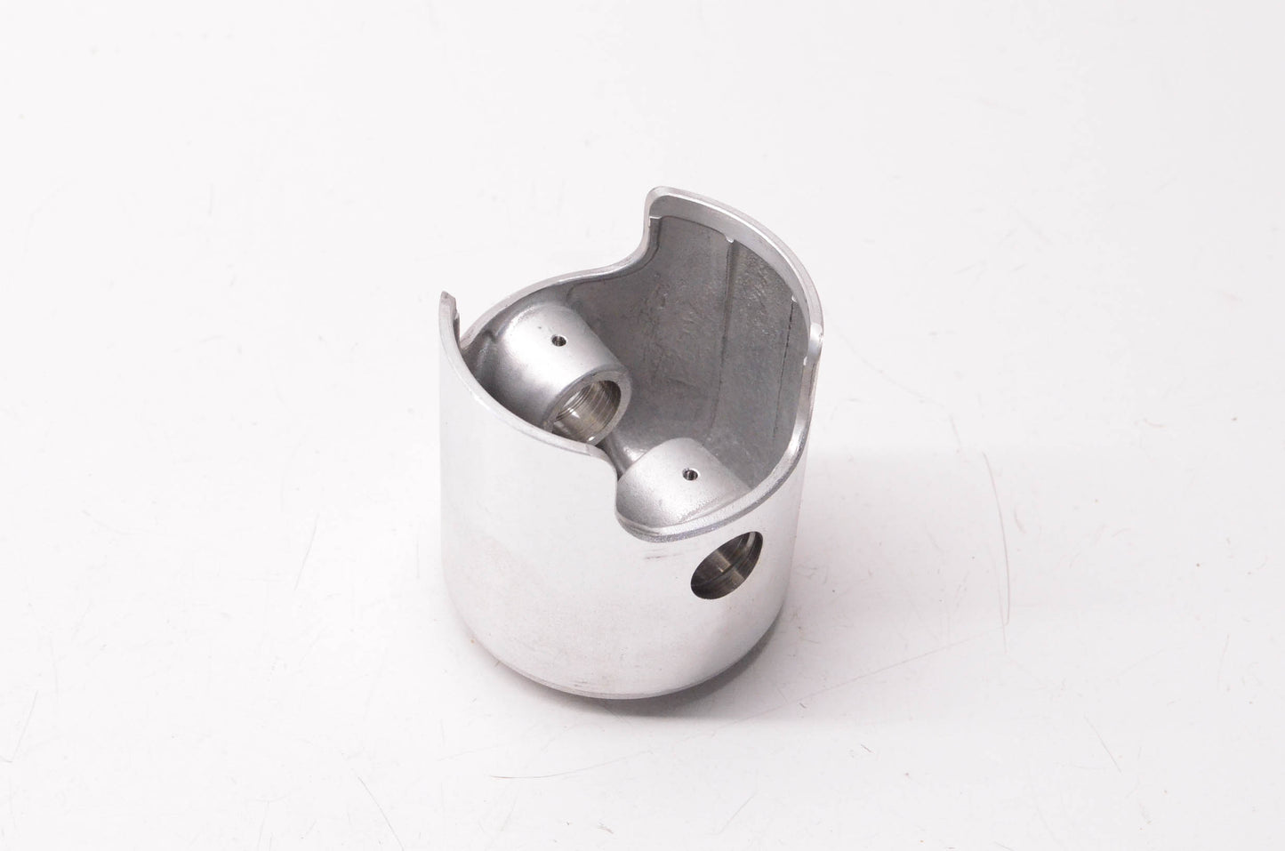 New OEM Yamaha 836-11631-00-46 Piston NOS