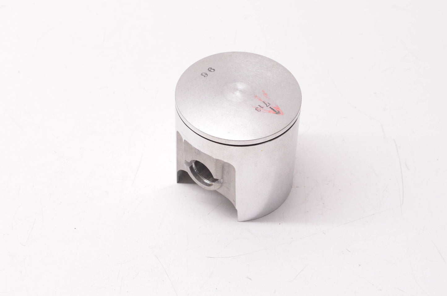 New OEM Yamaha 8A7-11611-00-00 Piston NOS