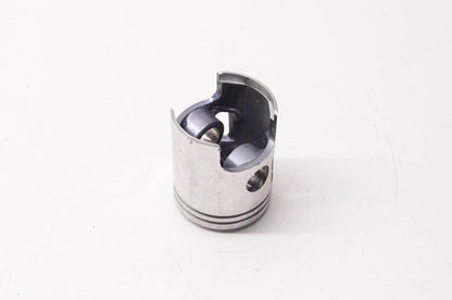 New OEM Yamaha 806-11631-00-96 Piston NOS