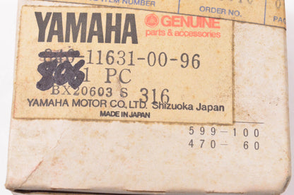 New OEM Yamaha 806-11631-00-96 Piston NOS
