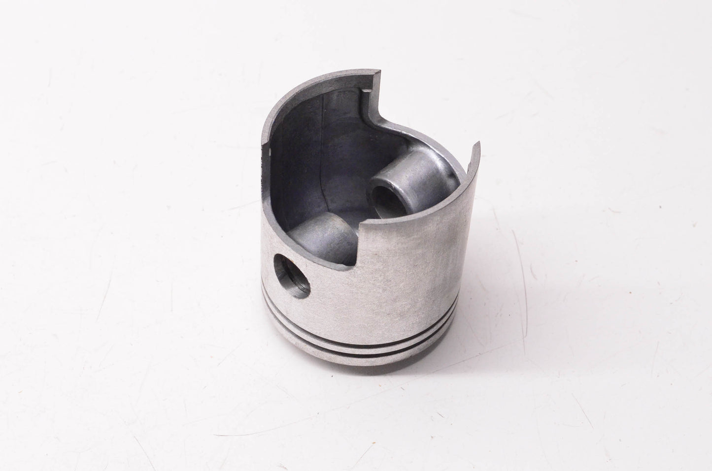 New OEM Yamaha 812-11636-00-00 Piston NOS