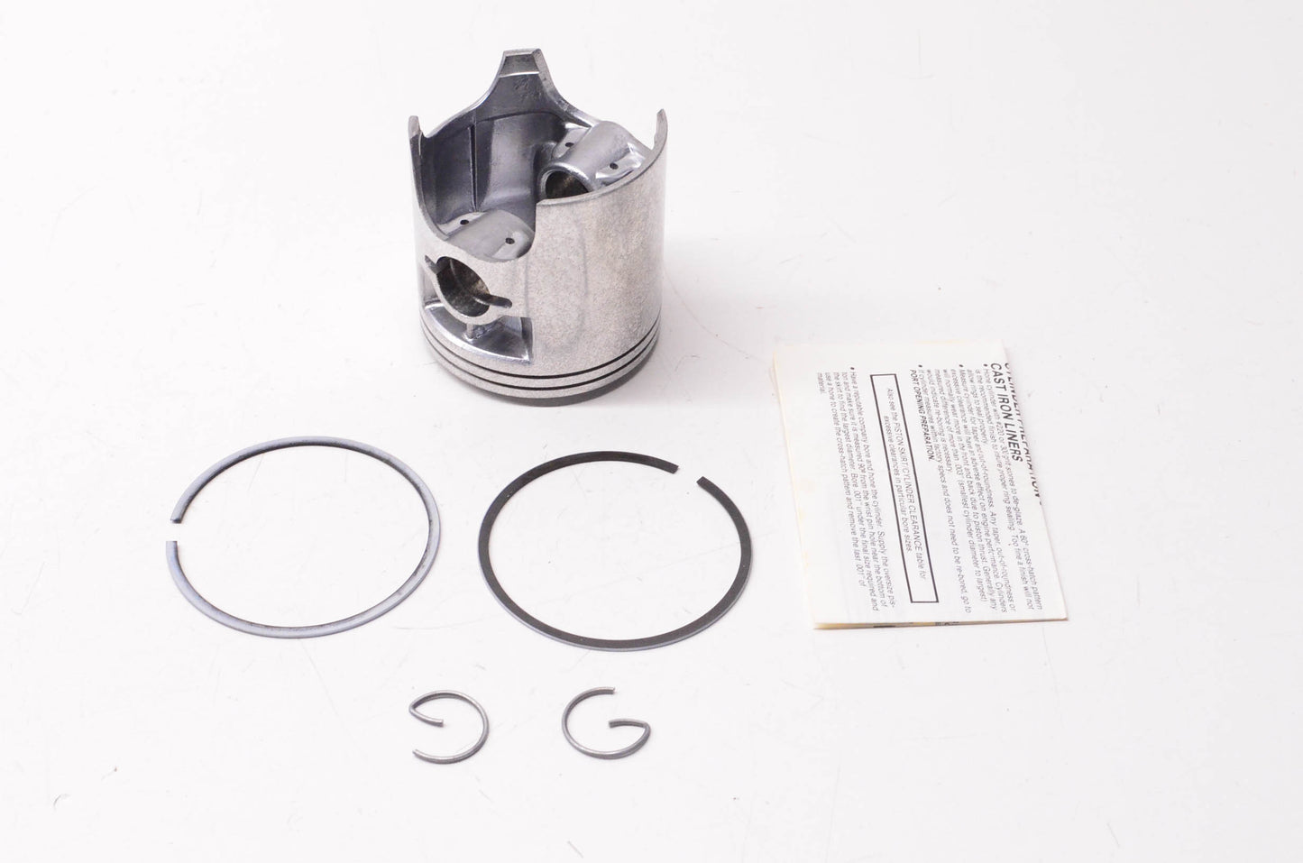 Lemans 09-808, 8R6-11631-00-00 Piston Kit NOS
