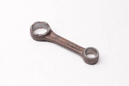 New OEM Yamaha 8V0-11651-00-00 Connecting Rod NOS